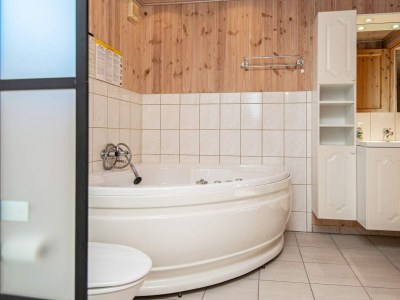 Holiday house 8 person holiday home in Glesborg-By Traum - Outdoor photo 19