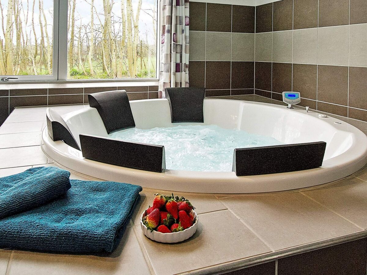 Holiday house 18 person holiday home in Hasselberg - Outdoor photo 5