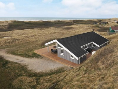 Holiday house Luxurioses Strandhaus mit Pool - Outdoor photo 9