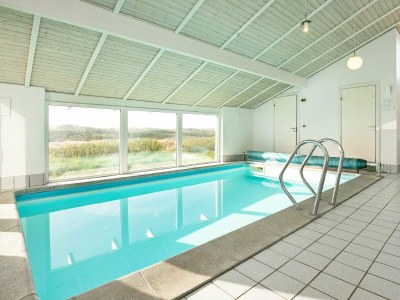 Holiday house Luxurioses Strandhaus mit Pool - Outdoor photo 16