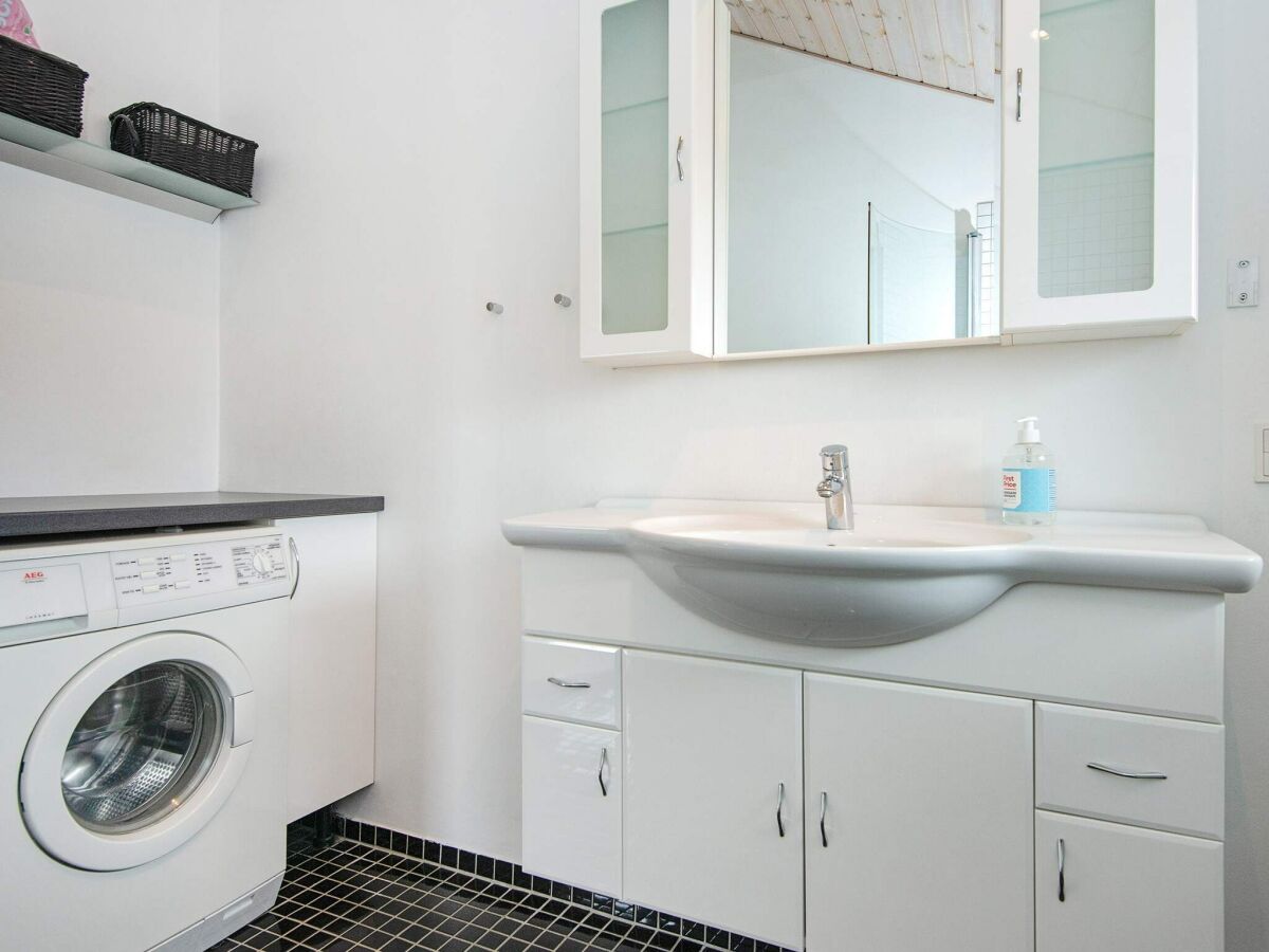 Holiday house 6 person holiday home in Juelsminde-By Traum - Outdoor photo 5