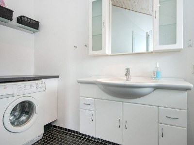 Holiday house 6 person holiday home in Juelsminde-By Traum - Outdoor photo 5