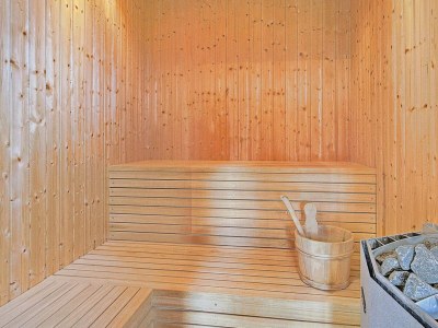 Holiday house 8 person holiday home in Hjørring-By Traum - Outdoor photo 5