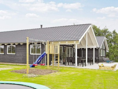 Holiday house Luxurioses Pool-Retreat in Blavand -- By Traum Ferienwohnungen - Outdoor photo 34