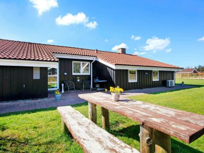 Holiday house 10 person holiday home in Løkken-By Traum - Outdoor photo 3