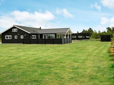 Holiday house Luxus-Ruckzug mit Pool -- By Traum Ferienwohnungen - Outdoor photo 12