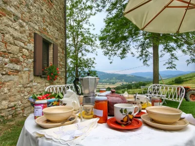 Farmhouse Farmhouse in Umbria with Garden Views - Outdoor photo 3