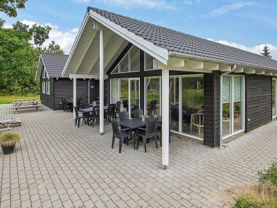 Holiday house Luxury Pool Retreat in Henne - By Traum Ferienwohnungen - Outdoor photo 23