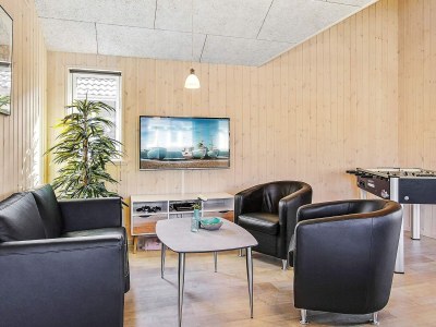 Holiday house 18 Personen Ferienhaus in Hasselberg - Outdoor photo 11