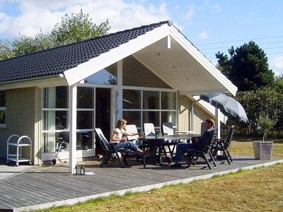 Holiday house Seaside Retreat in Lolland - By Traum Ferienwohnungen - Outdoor photo 2