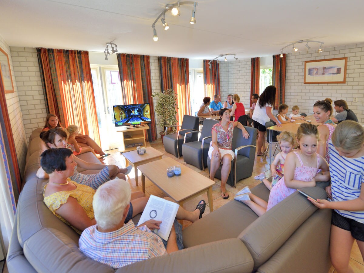 Holiday apartment Accommodates 16 guests - Features photo 4