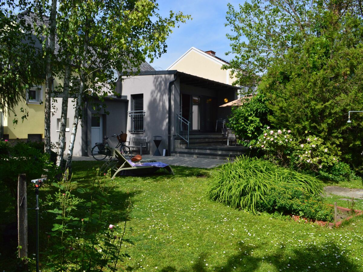 Apartment im Ferienhaus Burgenland 1 - Outdoor photo 3