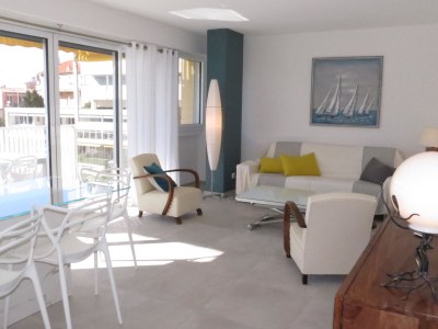 Holiday apartment - No title - - Features photo 8