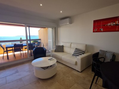 Holiday apartment - No title - - Features photo 9