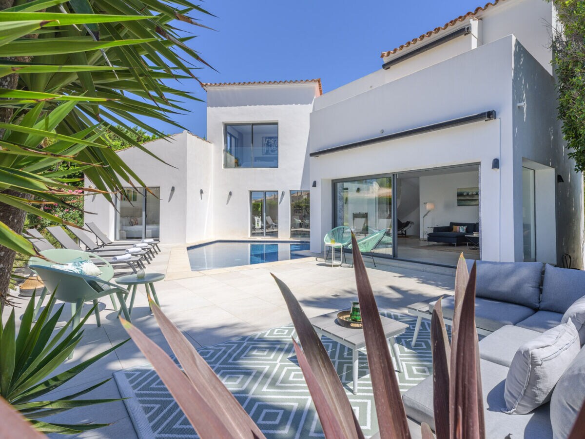 Villa Viva - Moderne lichtdurchflutete Designervilla nahe Port Adriano und den Golfplätzen von Santa Ponsa - Outdoor photo 4