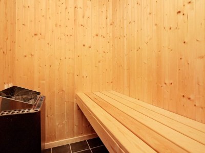 Holiday house Luxurioses Spa-Retreat am Golfplatz -- By Traum Ferienwohnungen - Outdoor photo 17