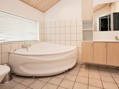 Holiday house 12 person holiday home in Ebeltoft-By Traum - Outdoor photo 29