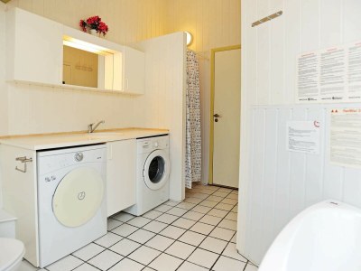 Holiday house 8 Personen Ferienhaus in Humble-By Traum - Outdoor photo 11