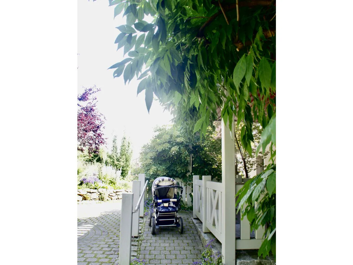 Holiday apartment "Zur Waldscheibe " 2 - Outdoor photo 3