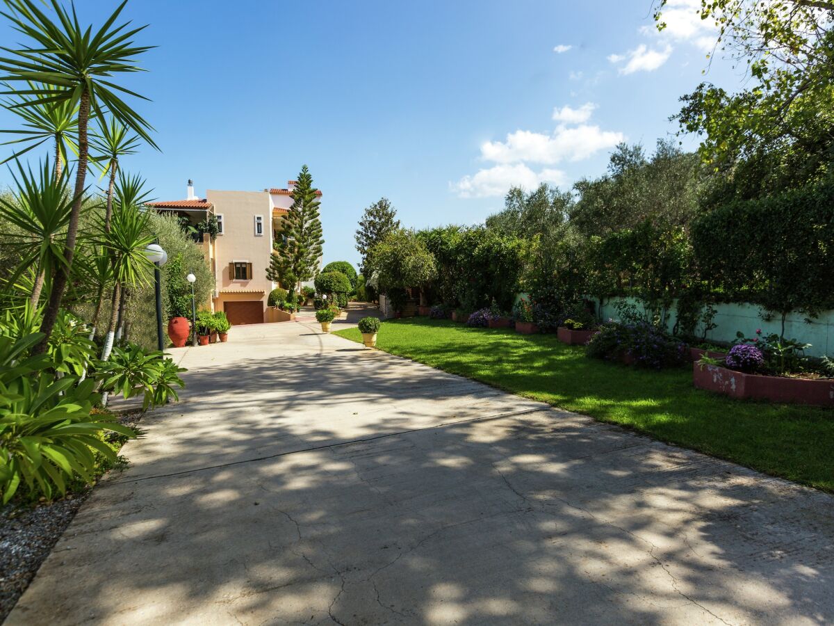 Apartment Apartment in Prines with Garden & BBQ - Outdoor photo 2