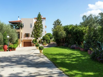 Apartment Apartment in Prines with Garden & BBQ in Prines - Apartment