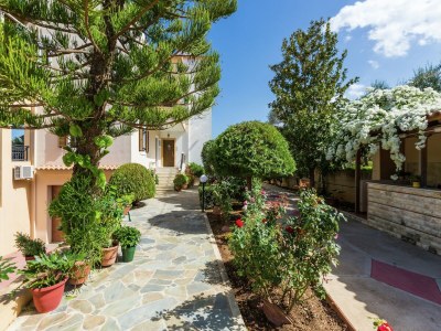 Apartment Apartment in Prines with Garden & BBQ - Outdoor photo 12