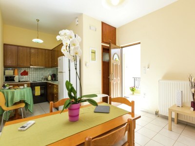 Apartment Apartment in Prines with Garden & BBQ - Features photo 30