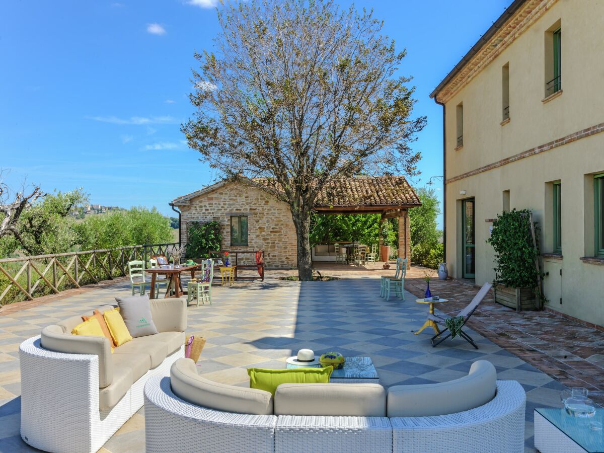 Villa Villa w/ Wine Tours Near Beach - Outdoor photo 3