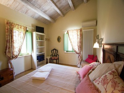 Villa Villa w/ Wine Tours Near Beach - Features photo 19