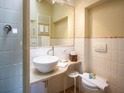 Villa Villa w/ Wine Tours Near Beach - Features photo 27