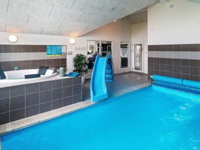 Holiday house 16 Personen Ferienhaus in Hasselberg - Outdoor photo 12