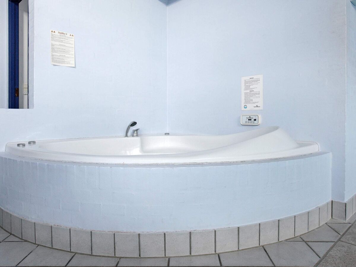 Holiday house 10 person holiday home in Hadsund-By Traum - Outdoor photo 4