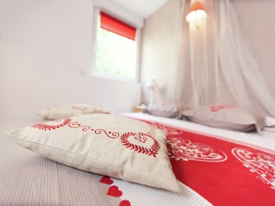 Chalet Chalet in Raon-l'Étape am See - Features photo 8