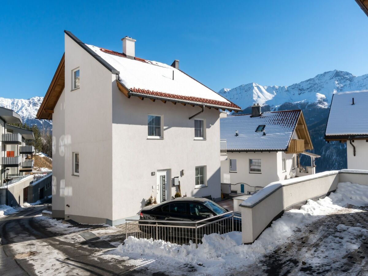 Apartment Chalet in Fiss nahe Skiliften - Outdoor photo 3