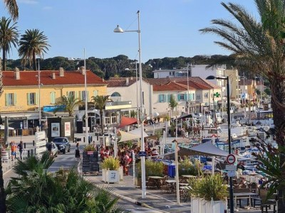 Holiday house Holiday Home in Six-Fours near Beach - Environment photo 34