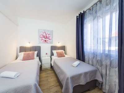 Holiday apartment Sanja - Outdoor photo 11