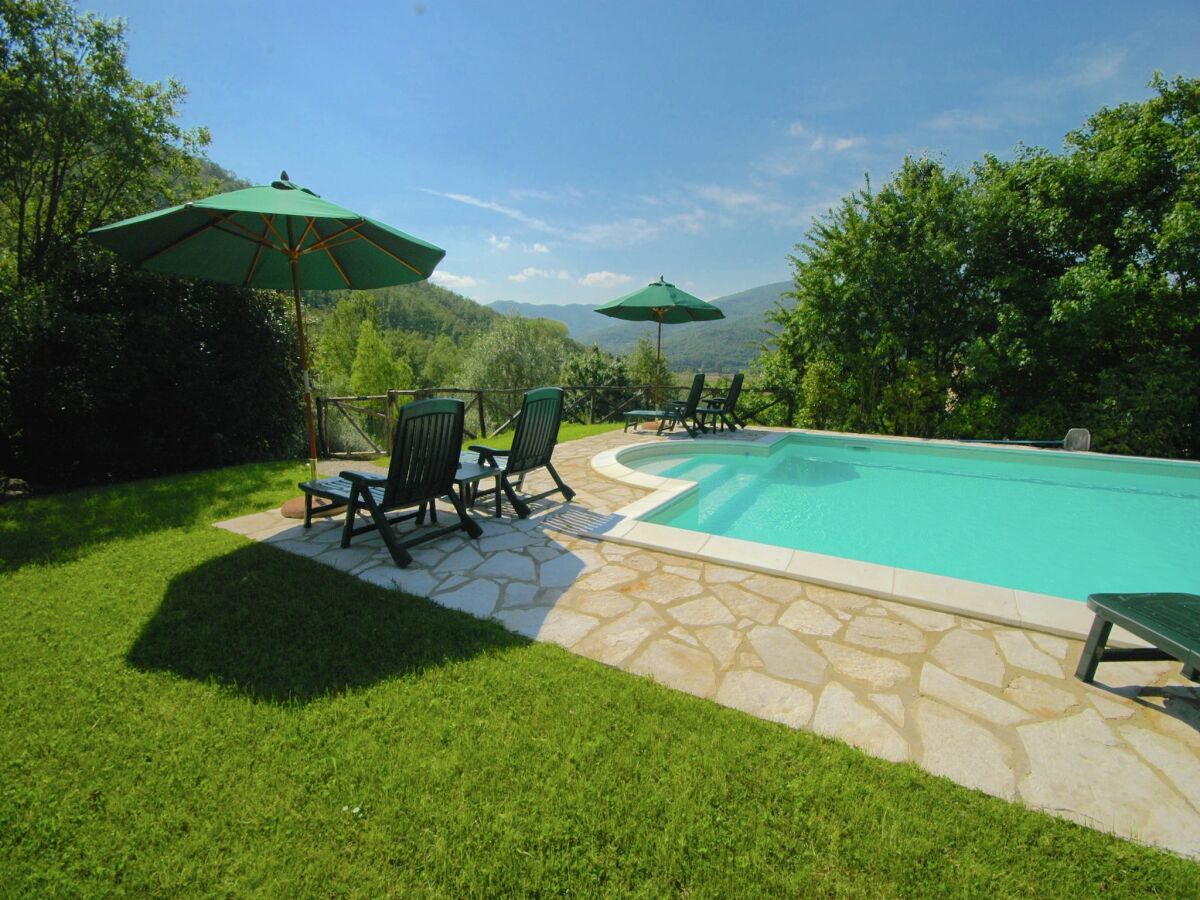 Holiday house Ferienhaus in Umbrien mit Pool - Outdoor photo 3