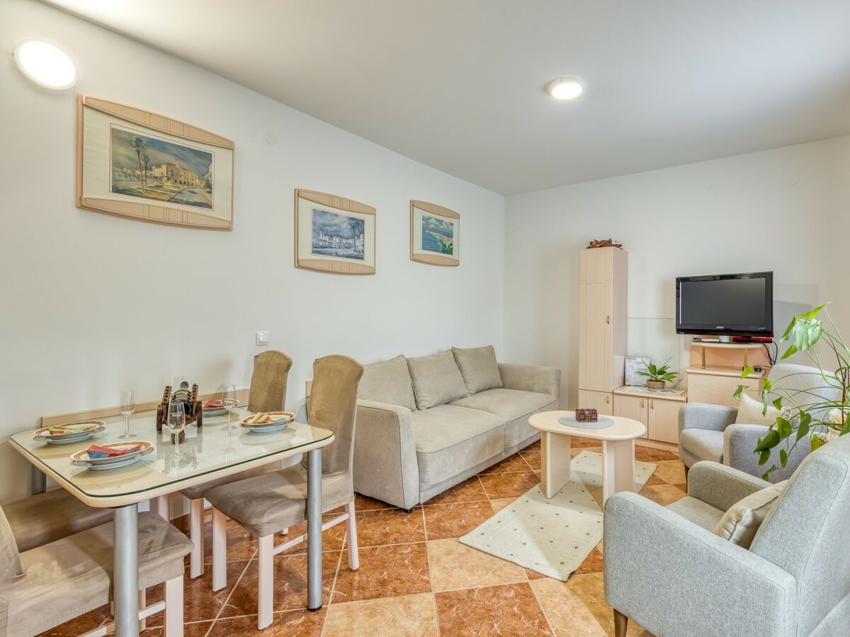 Apartment Apartments Slavica - Apartment A4 with Terrace - Features photo 3