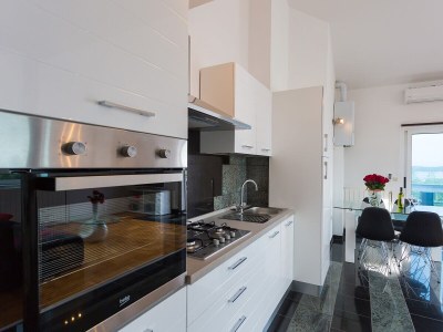 Holiday apartment - No title - - Features photo 10