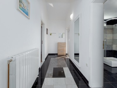 Holiday apartment - No title - - Features photo 16