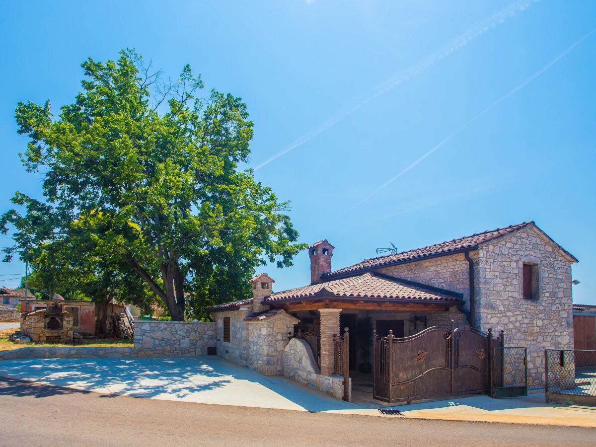 Holiday house Vani - Outdoor photo 2