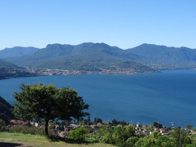 Finca Cascina Borchina Violetta Landgut Traumseeblick - Outdoor photo 2