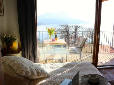 Finca Cascina Borchina Violetta Landgut Traumseeblick - Features photo 18