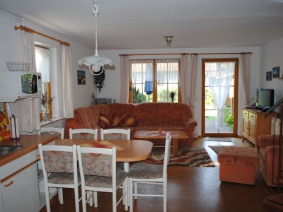 row house - No title - - Features photo 16