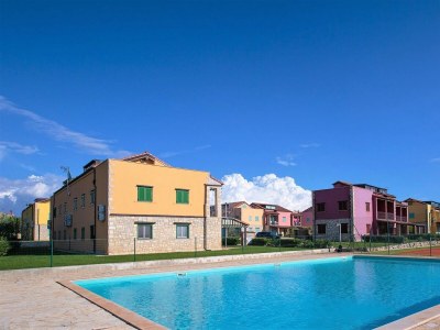 Apartment - Apartment Tia with Balcony in Resort Gedici with Shared Pool - Outdoor photo 3