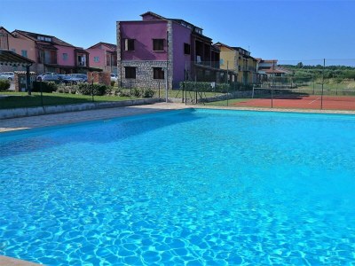 Apartment - Apartment Tia with Balcony in Resort Gedici with Shared Pool - Features photo 25