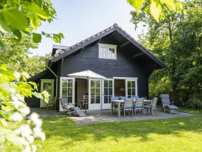 Holiday house The Forest House - Outdoor photo 9