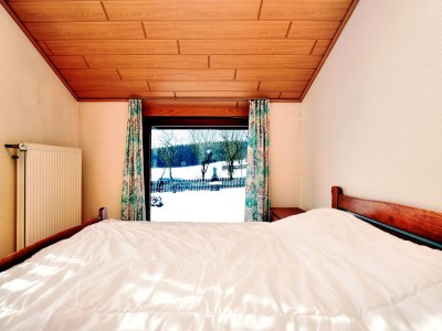 Holiday house Holiday Home in St.Vith with hot tub - Features photo 29