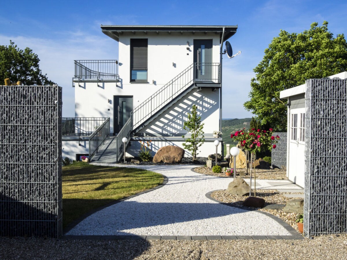 Holiday apartment Moselsteig (EG) im Ferienhaus Weitblick - Outdoor photo 5