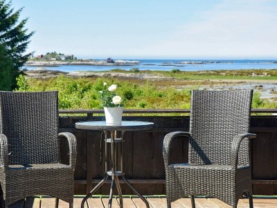 Holiday house 9 person holiday home in Farstad-By Traum - Holiday house